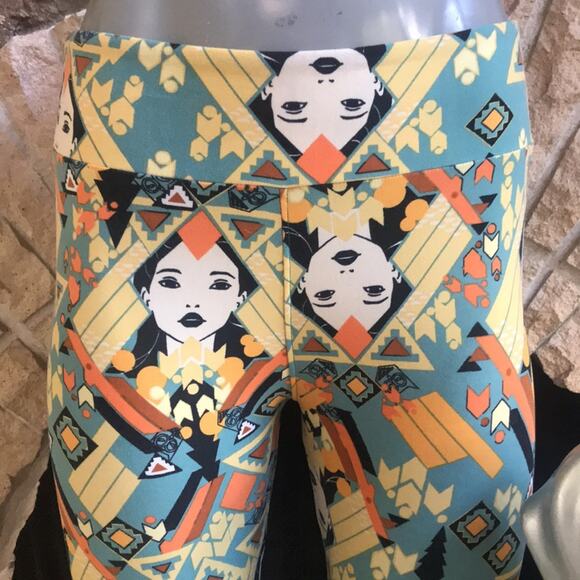 Lularoe Face Print Leggings One Size - Picture 2 of 7